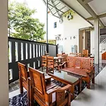 Oyo 90886 Sunset View Homestay