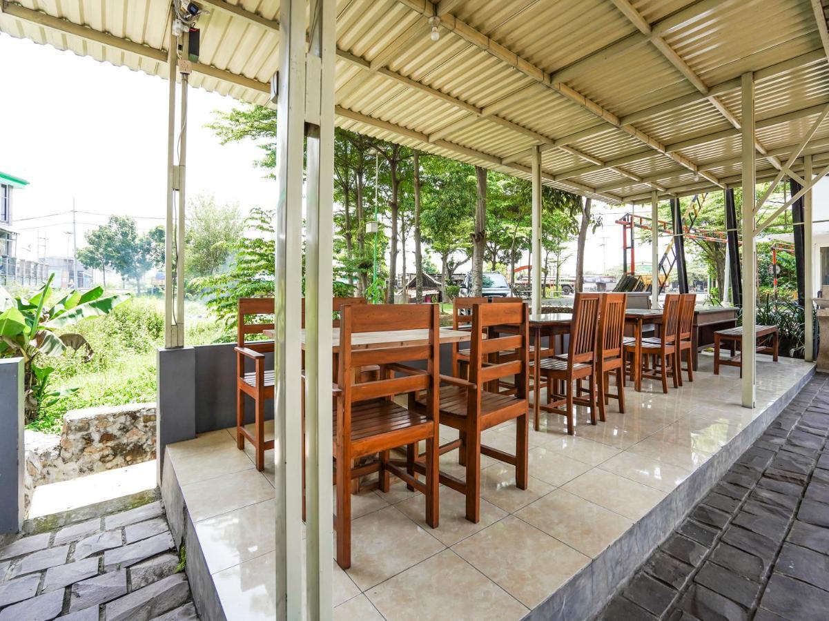 Oyo 90886 Sunset View Homestay