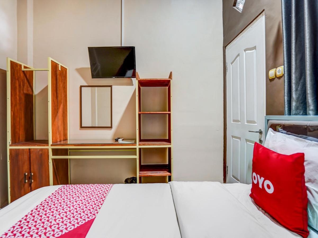 Oyo 90886 Sunset View Homestay Mojokerto