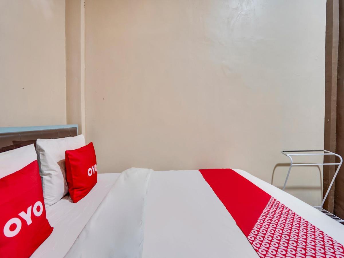 Oyo 90886 Sunset View Homestay Hotel